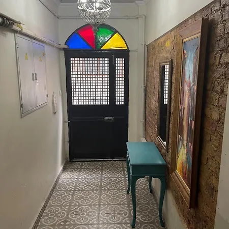 Ozcans Sururi Pera Flats 8 דירה *